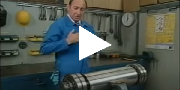 SKF video showing the difference between using the right tools and methods the wrong way 
